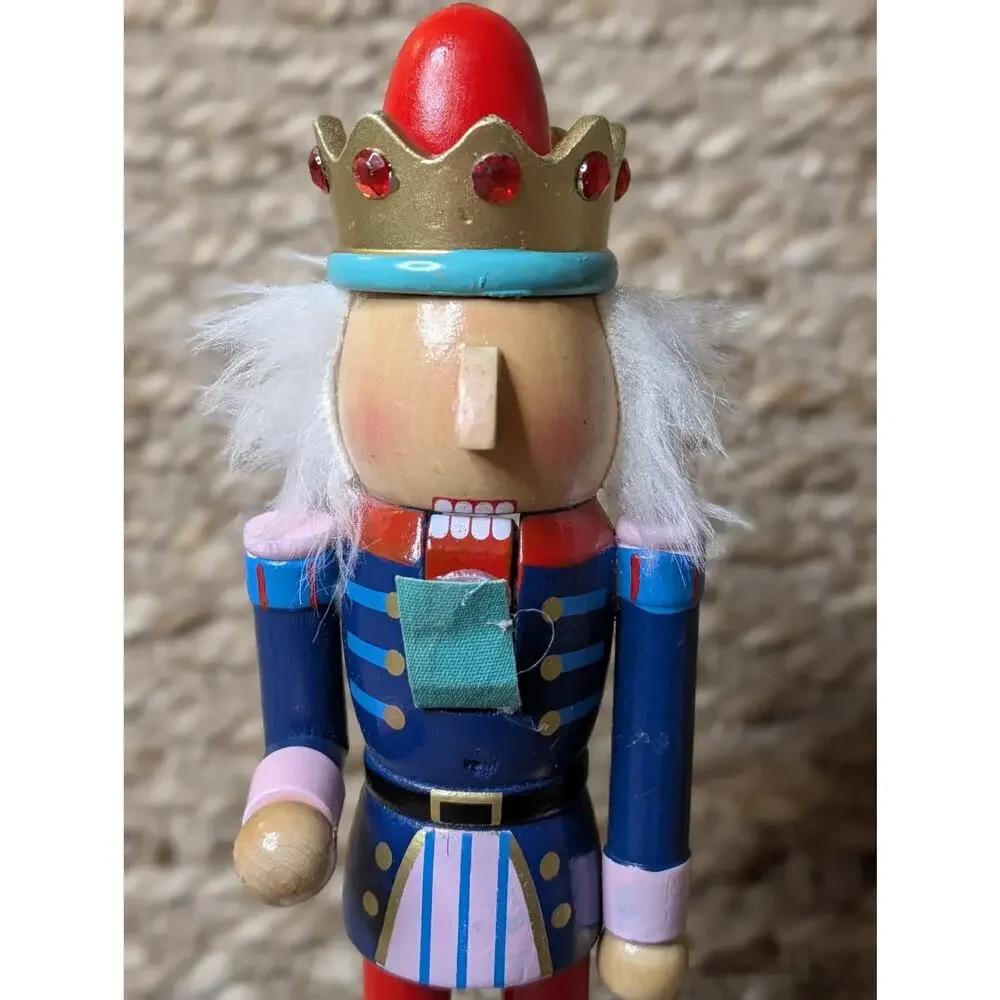 CHRISTMAS NUTCRACKER KING HOLIDAY DECOR 10